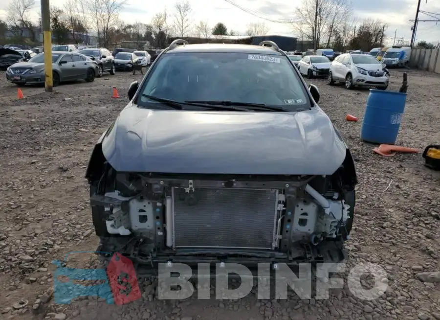 JF2GTHMC2M8322740 Photo# 5