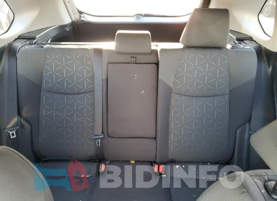 2T3P1RFV9MC240816 Photo# 10
