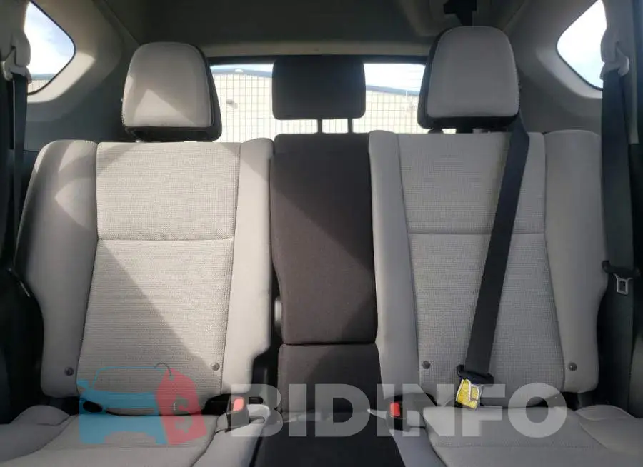 2T3WFREV2JW519145 Photo# 10