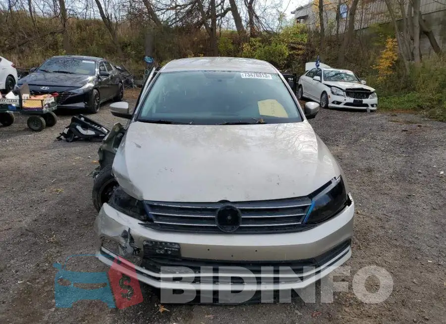 3VW267AJ3GM287801 Photo# 5