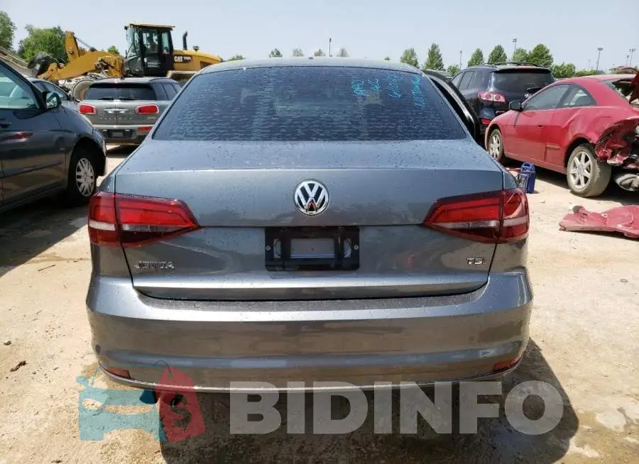 3VW2B7AJ2JM236132 Photo# 6
