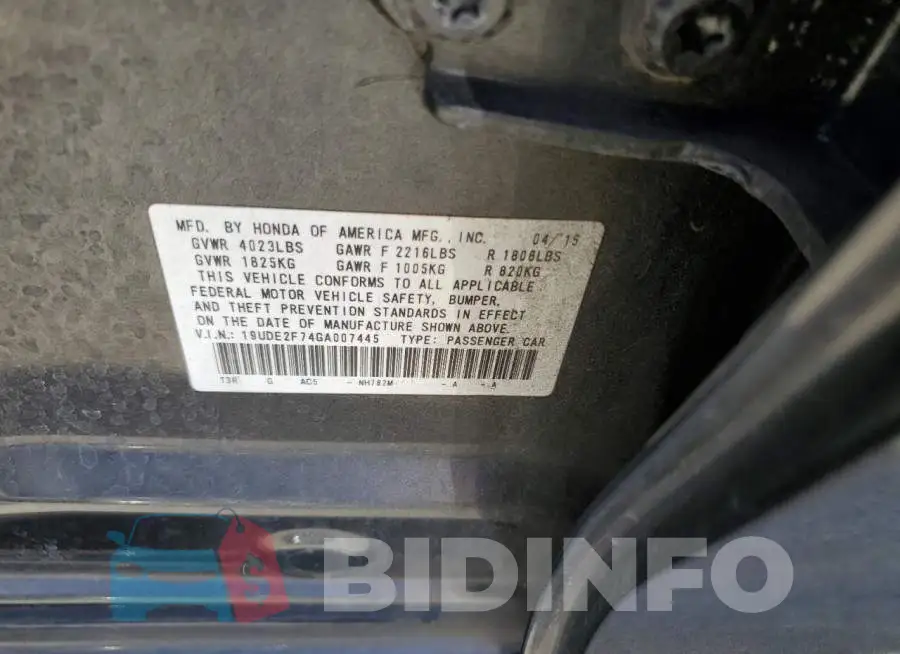 19UDE2F74GA007445 Photo# 12