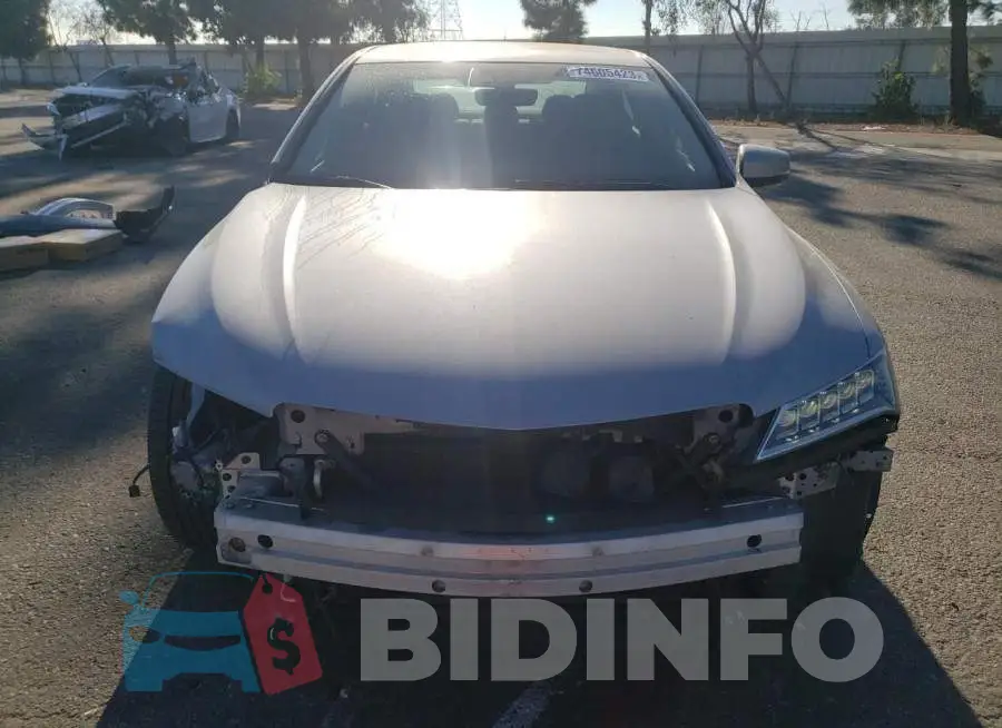19UUB1F57FA022845 Photo# 5