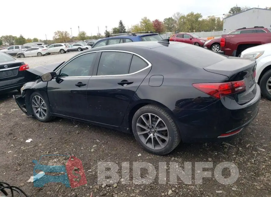 19UUB2F57GA000156 Photo# 2