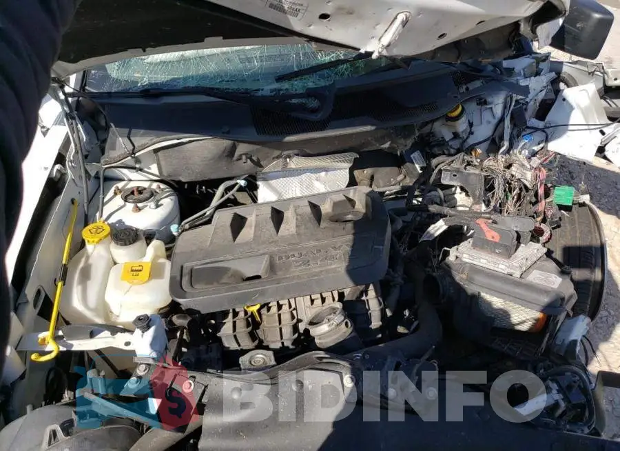 1C4NJRFB0GD627526 Photo# 11