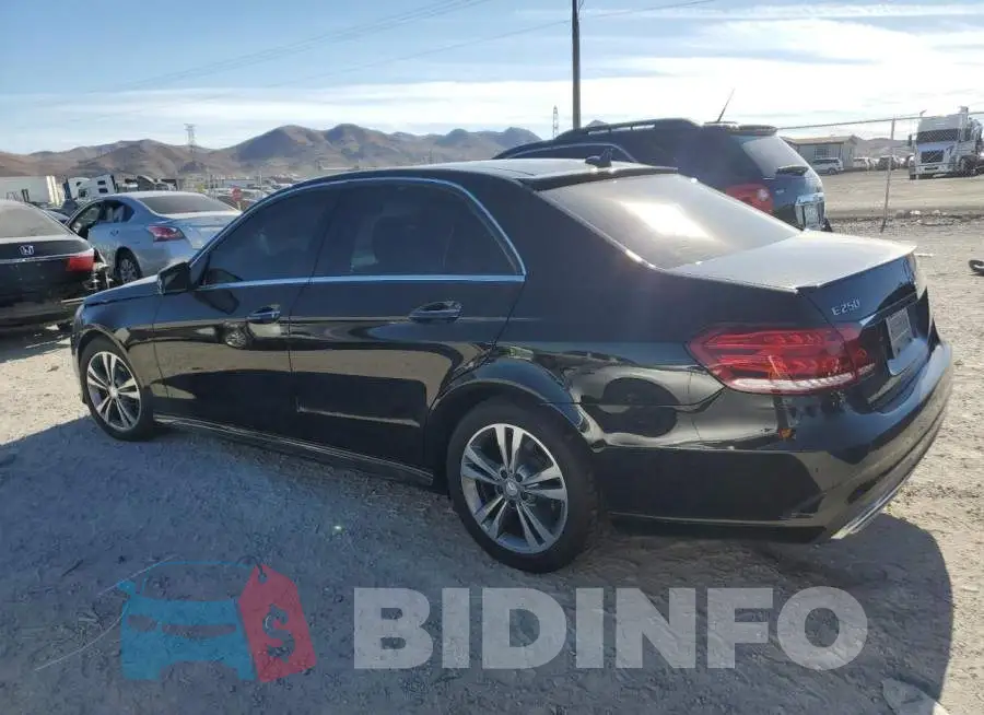 WDDHF9HB4FB125775 Photo# 2