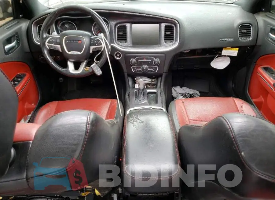 2C3CDXCT4FH730289 Photo# 8