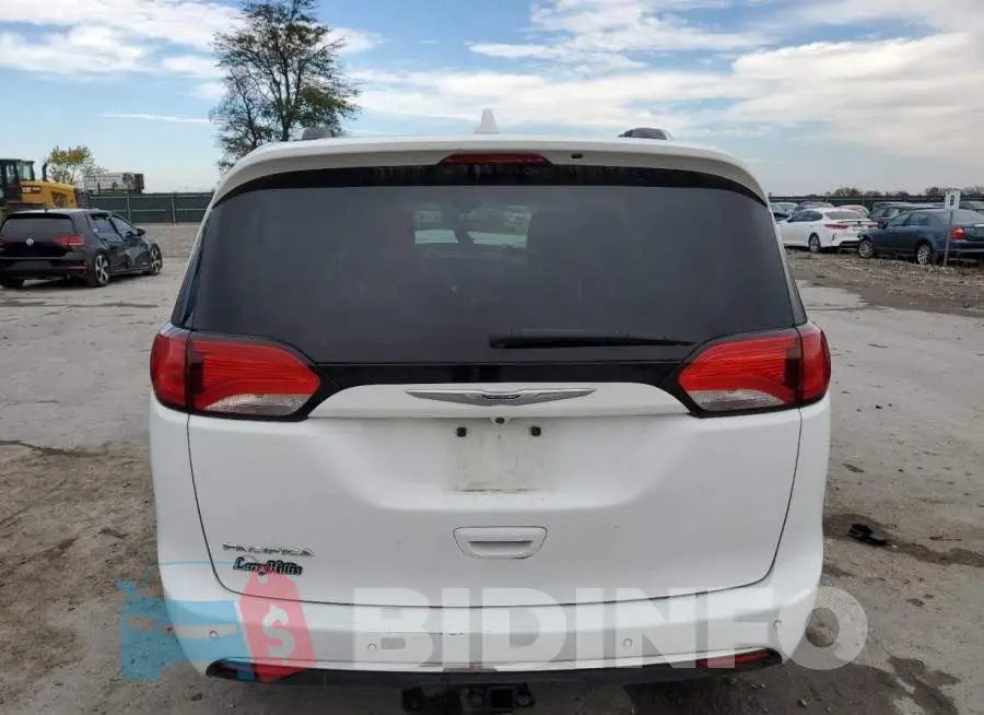 2C4RC1EG9LR146031 Photo# 6