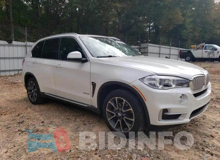 5UXKR0C57H0V50554 Photo# 4