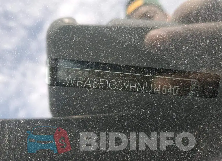 WBA8E1G59HNU14840 Photo# 12