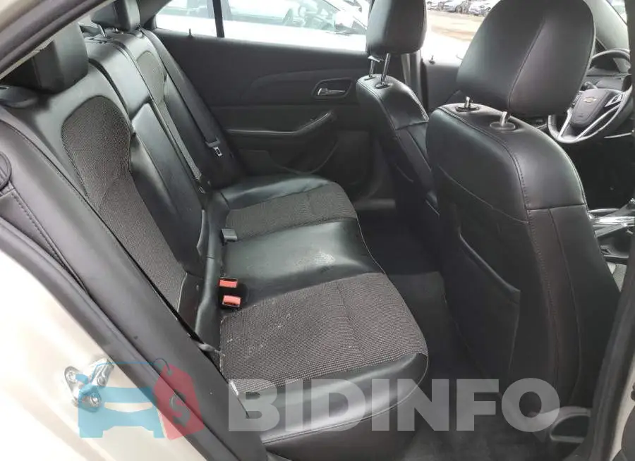 1G11E5SL6EF159029 Photo# 10