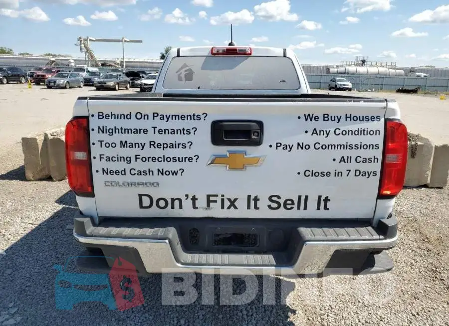 1GCHSAEA9F1174110 Photo# 6