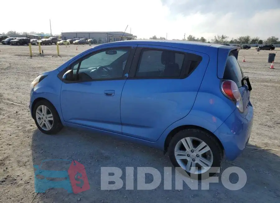 KL8CD6S97FC761124 Photo# 2