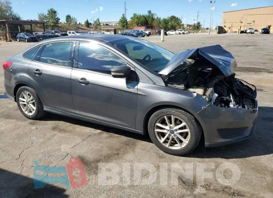 1FADP3F2XGL367638 Photo# 4