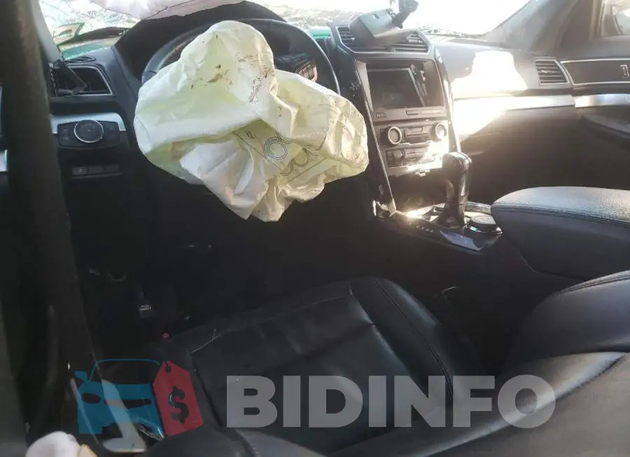 1FM5K8D83GGB57730 Photo# 8