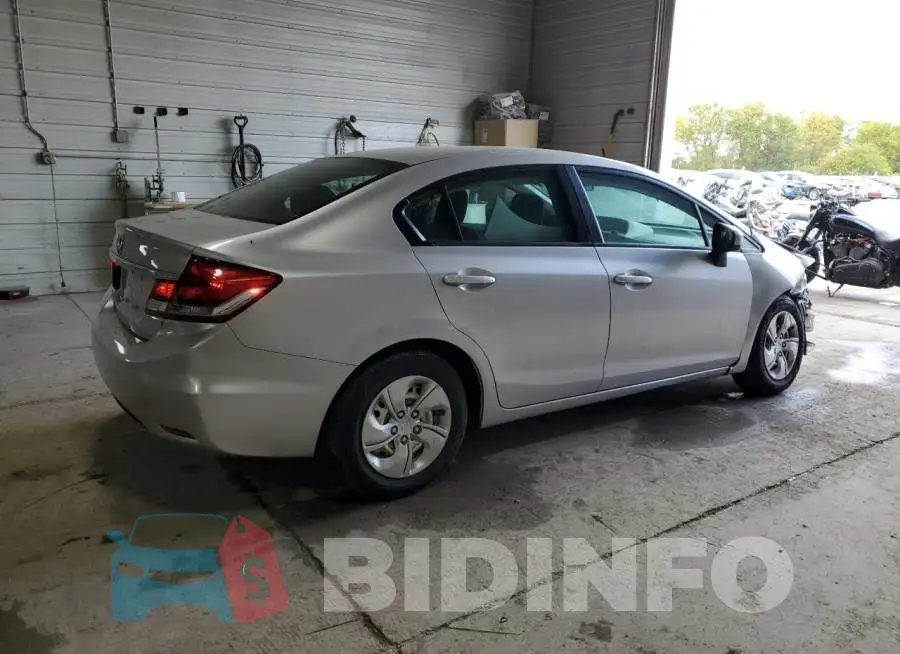 19XFB2F57EE241166 Photo# 3