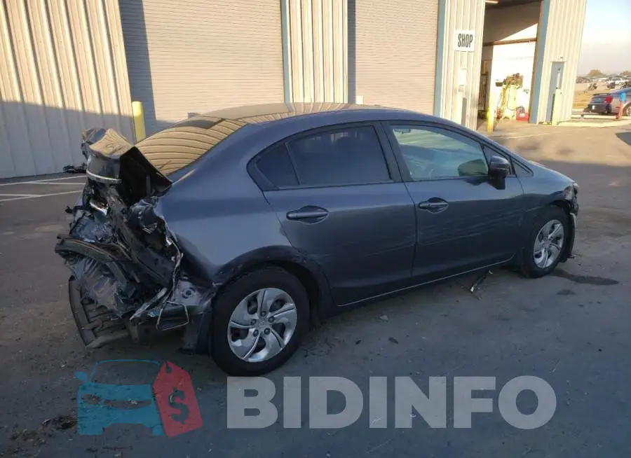 19XFB2F82FE208202 Photo# 3