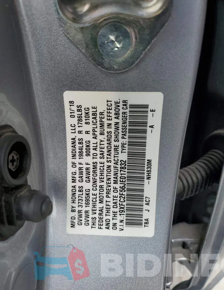 19XFC2F56JE017832 Photo# 13