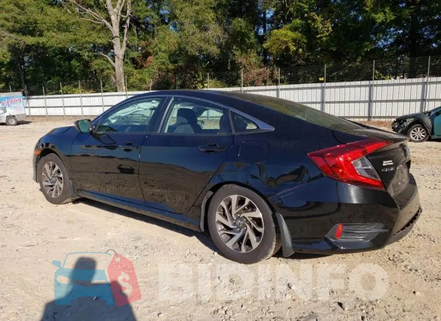 19XFC2F74GE010744 Photo# 2