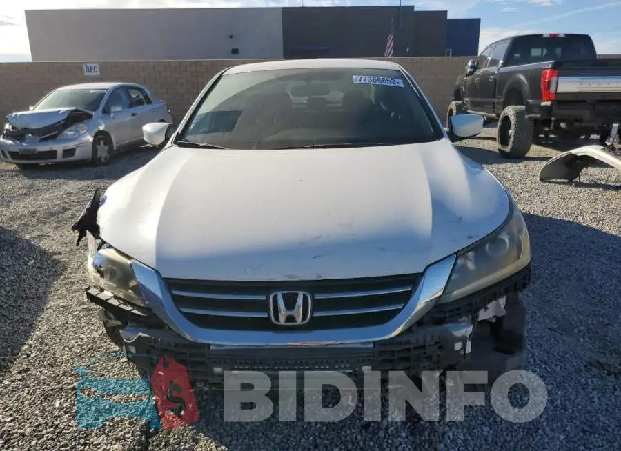 1HGCR2F57FA204543 Photo# 5