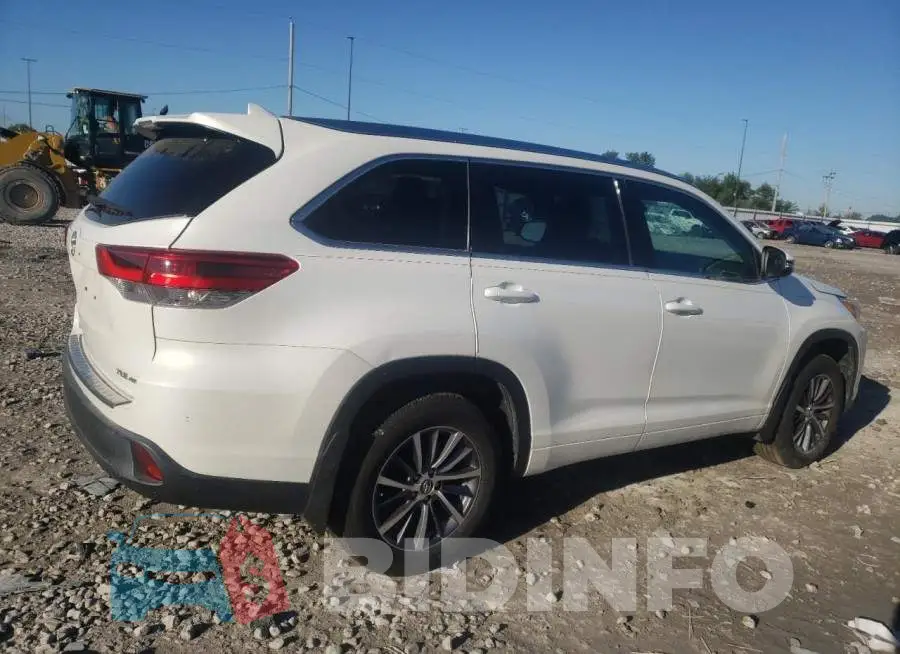 5TDJZRFH4JS828918 Photo# 3