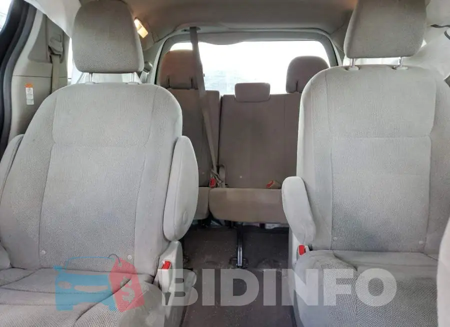 5TDZZ3DC6JS916165 Photo# 10