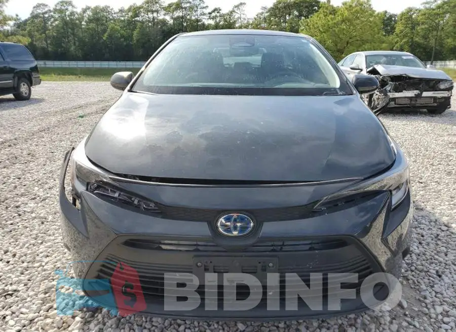 JTDBCMFE4P3015152 Photo# 5