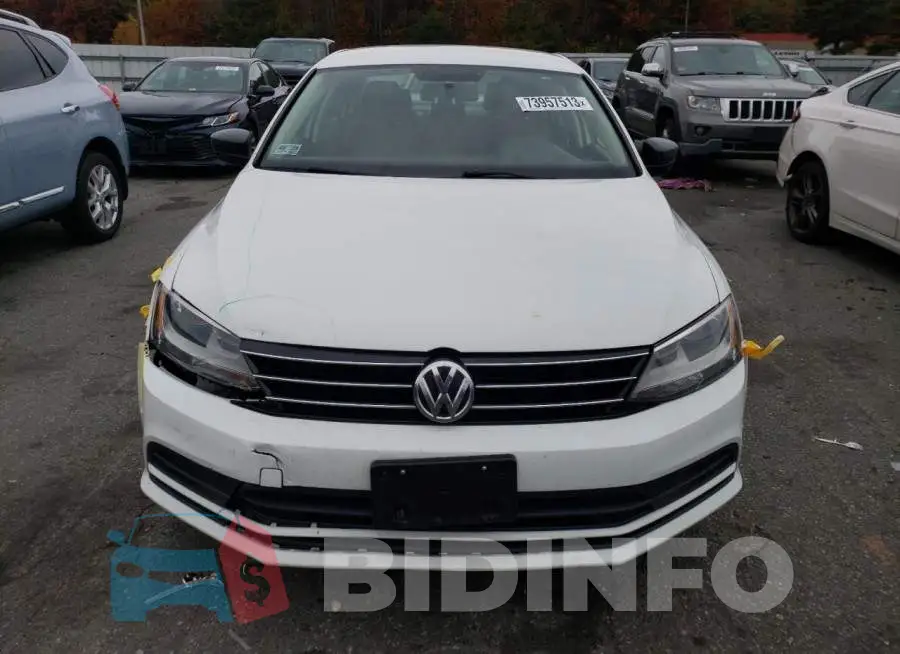 3VW2K7AJ2FM357749 Photo# 5
