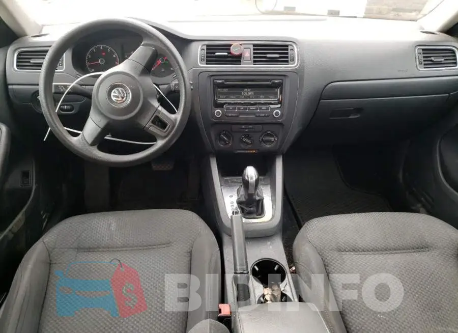 3VW2K7AJ7EM312269 Photo# 8