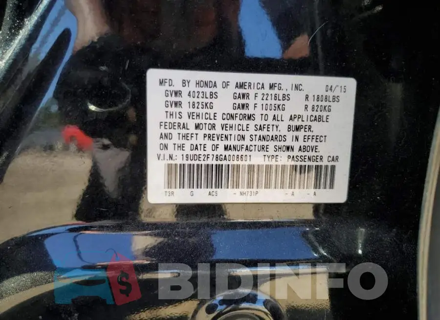 19UDE2F78GA008601 Photo# 12