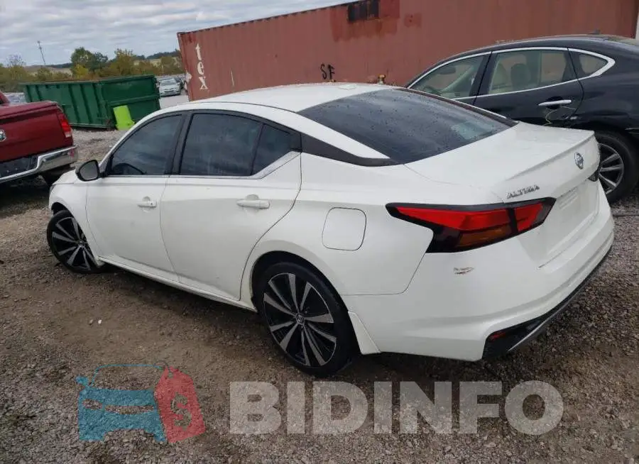 1N4BL4CV5KC137019 Photo# 2