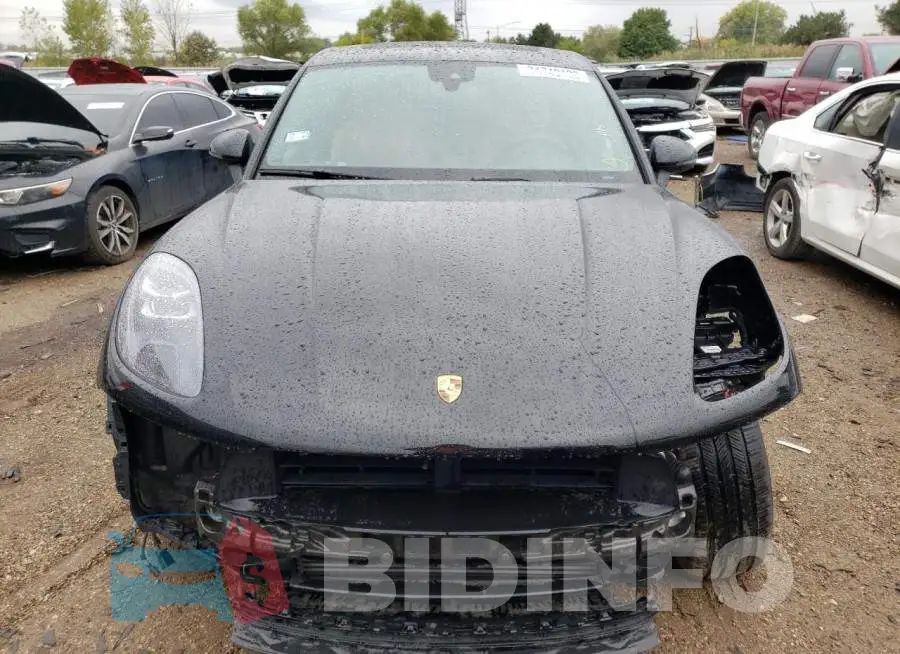 WP1AA2A50MLB17037 Photo# 5