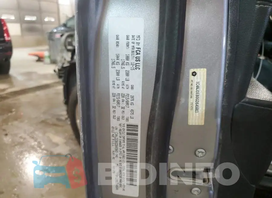 1C4NJDEB0GD645903 Photo# 13