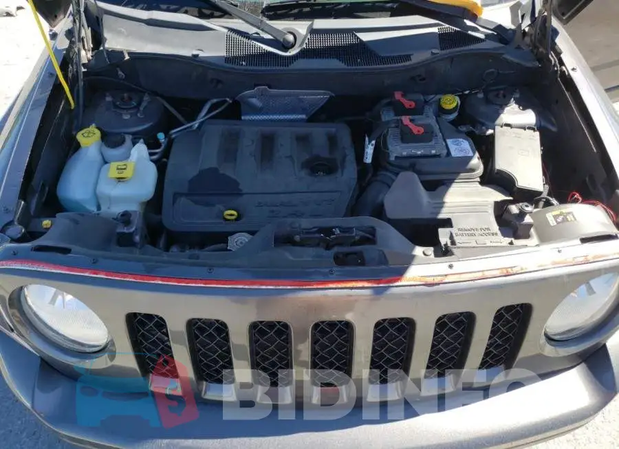 1C4NJPBB1FD263528 Photo# 11