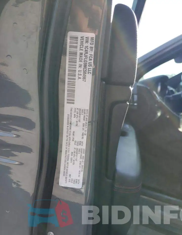 1C4RJFLG9MC584967 Photo# 12