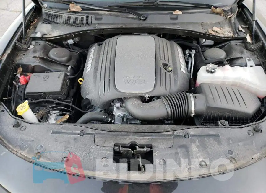 2C3CDXCT5MH674943 Photo# 11