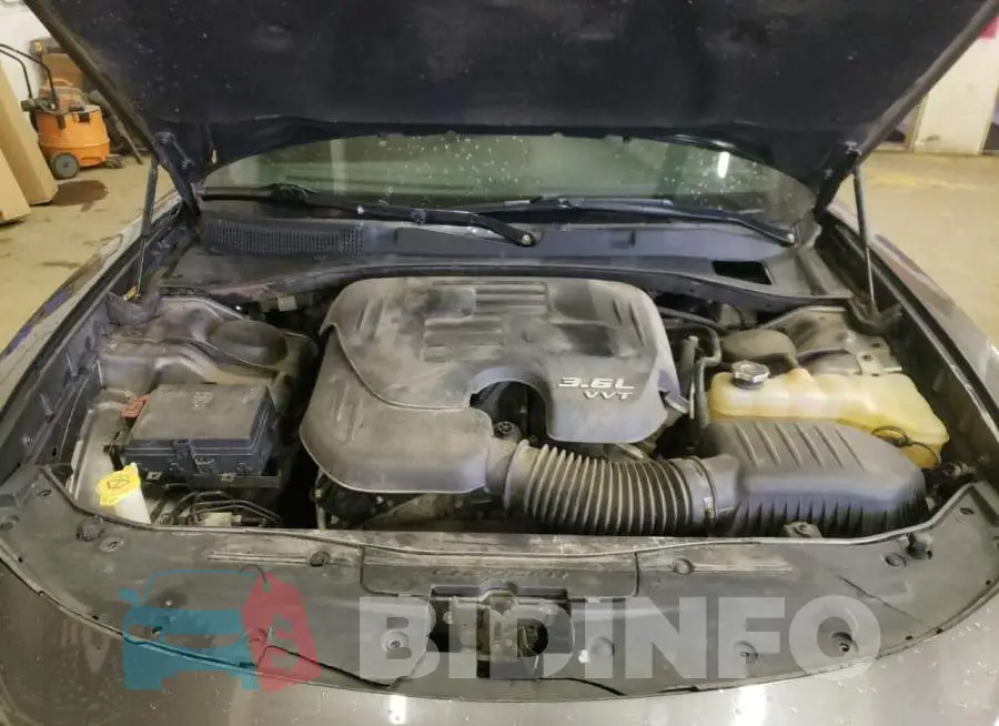 2C3CDXFG4GH163985 Photo# 11