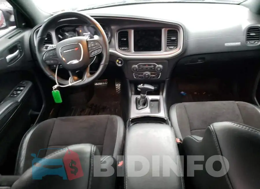 2C3CDXMG7LH190885 Photo# 8