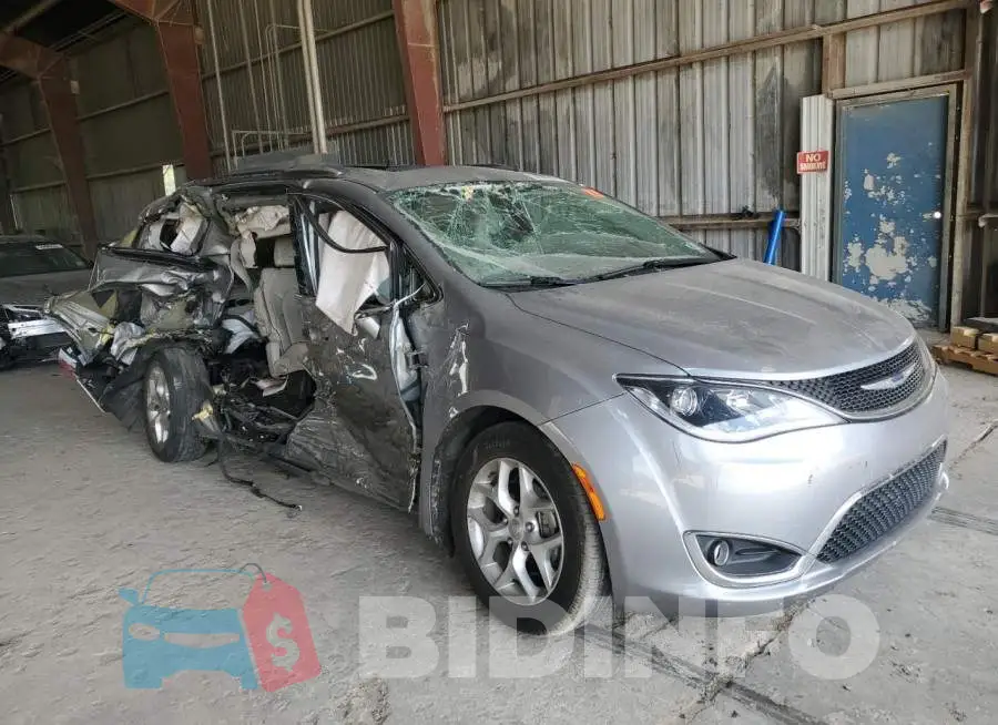 2C4RC1GG5LR125948 Photo# 4