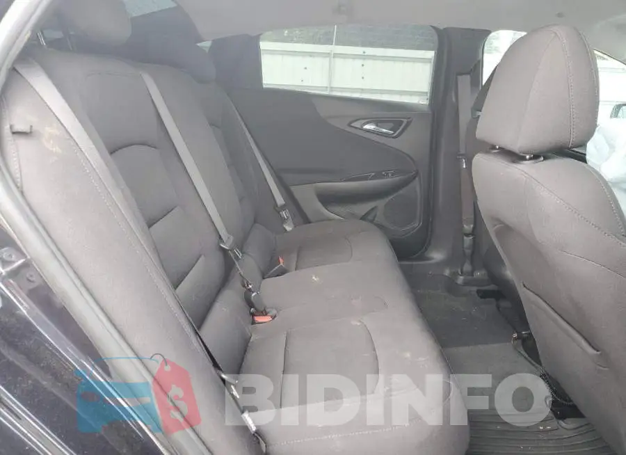 1G1ZB5ST7NF209335 Photo# 10
