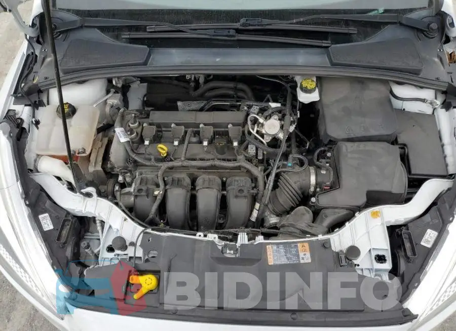 1FADP3E26JL229345 Photo# 11