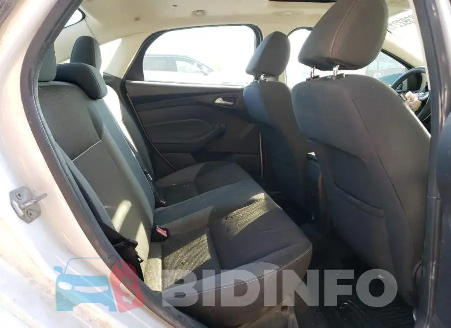 1FADP3F2XEL161765 Photo# 10