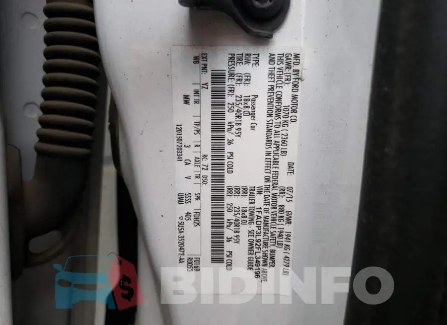 1FADP3L92FL349196 Photo# 12