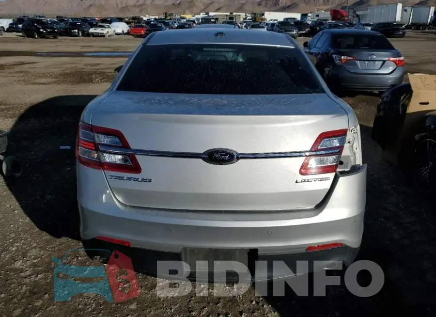 1FAHP2F8XFG117632 Photo# 6
