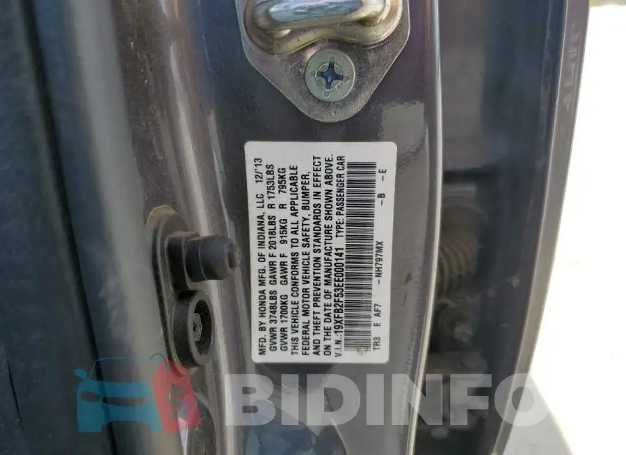 19XFB2F53EE000141 Photo# 12