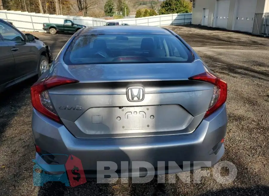19XFC2F50HE209676 Photo# 6