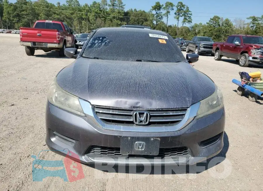 1HGCR2F32EA128033 Photo# 5