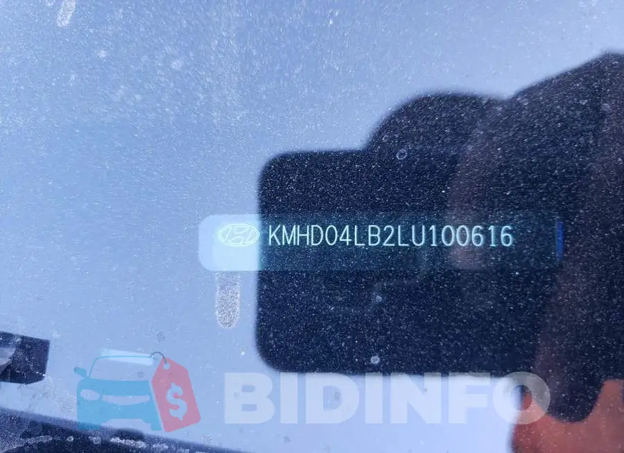 KMHD04LB2LU100616 Photo# 12