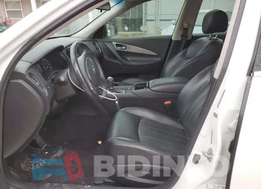 JN1BJ0RP8GM233166 Photo# 7