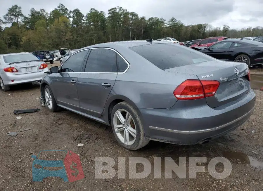 1VWBS7A34FC014931 Photo# 2